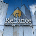 रिलायंस इंडस्ट्रीज के नतीजे: रिकॉर्ड मुनाफे के बावजूद शेयरों में गिरावट, रिटेल और ऑयल बिजनेस ने किया निराश